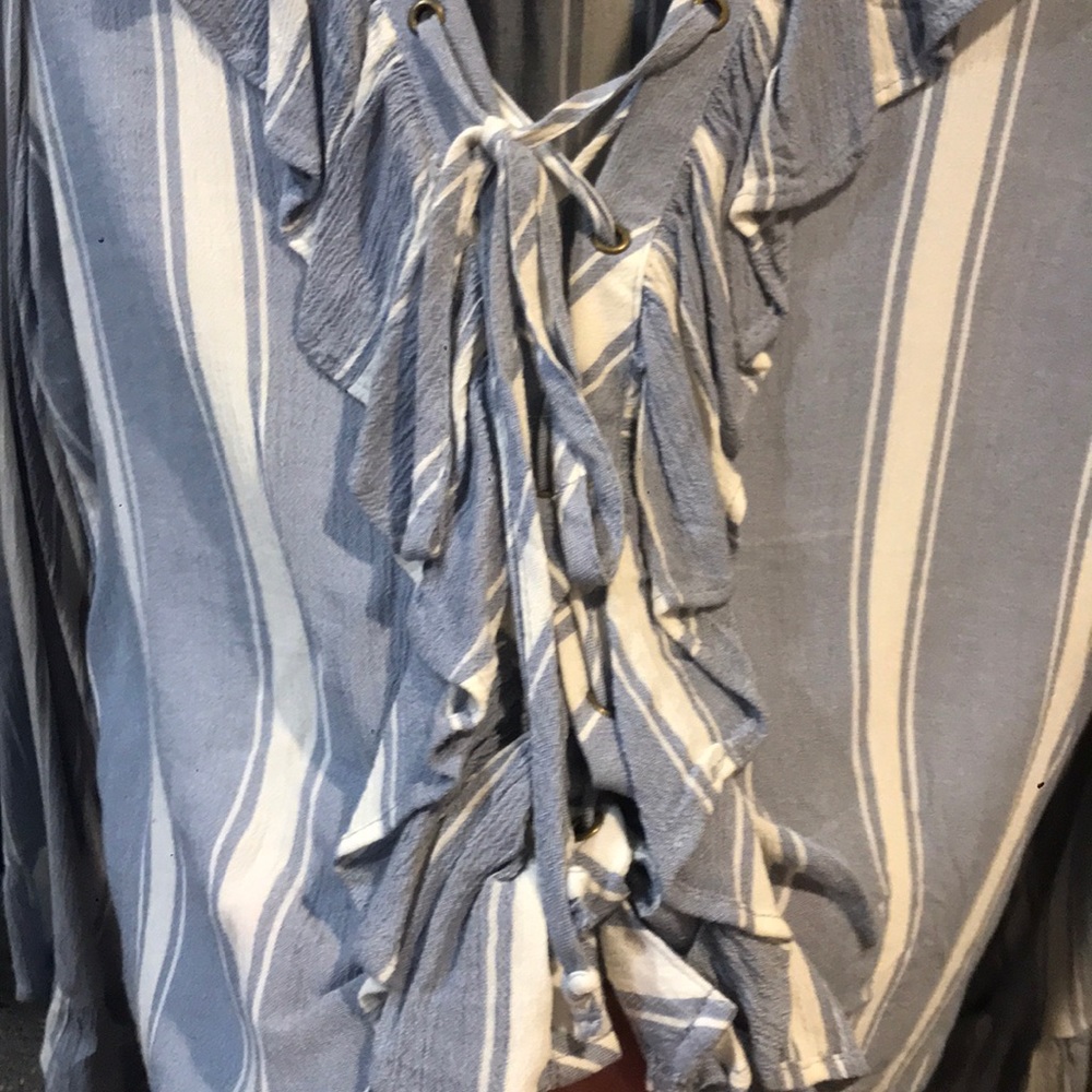Striped Blouse - Picture 4 of 4